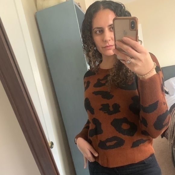 Brown and Black Leopard Sweater Small - Picture 9 of 10